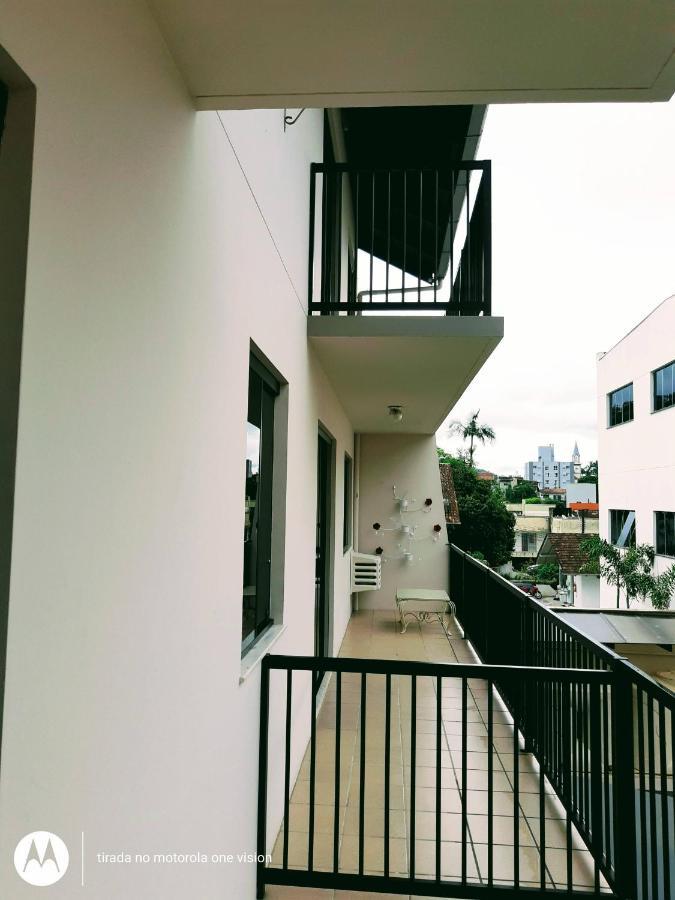 בלומנאו Hotel Vila Germanica מראה חיצוני תמונה