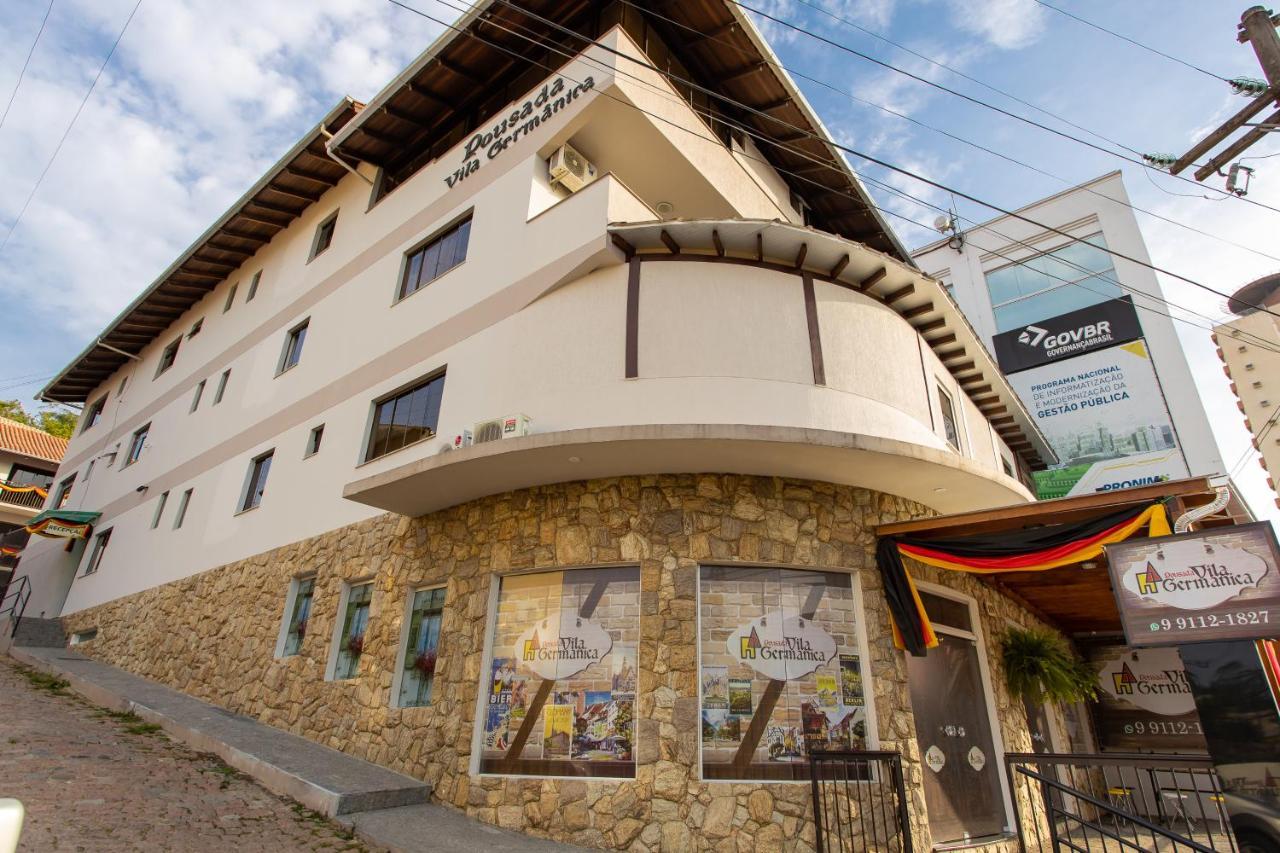 בלומנאו Hotel Vila Germanica מראה חיצוני תמונה