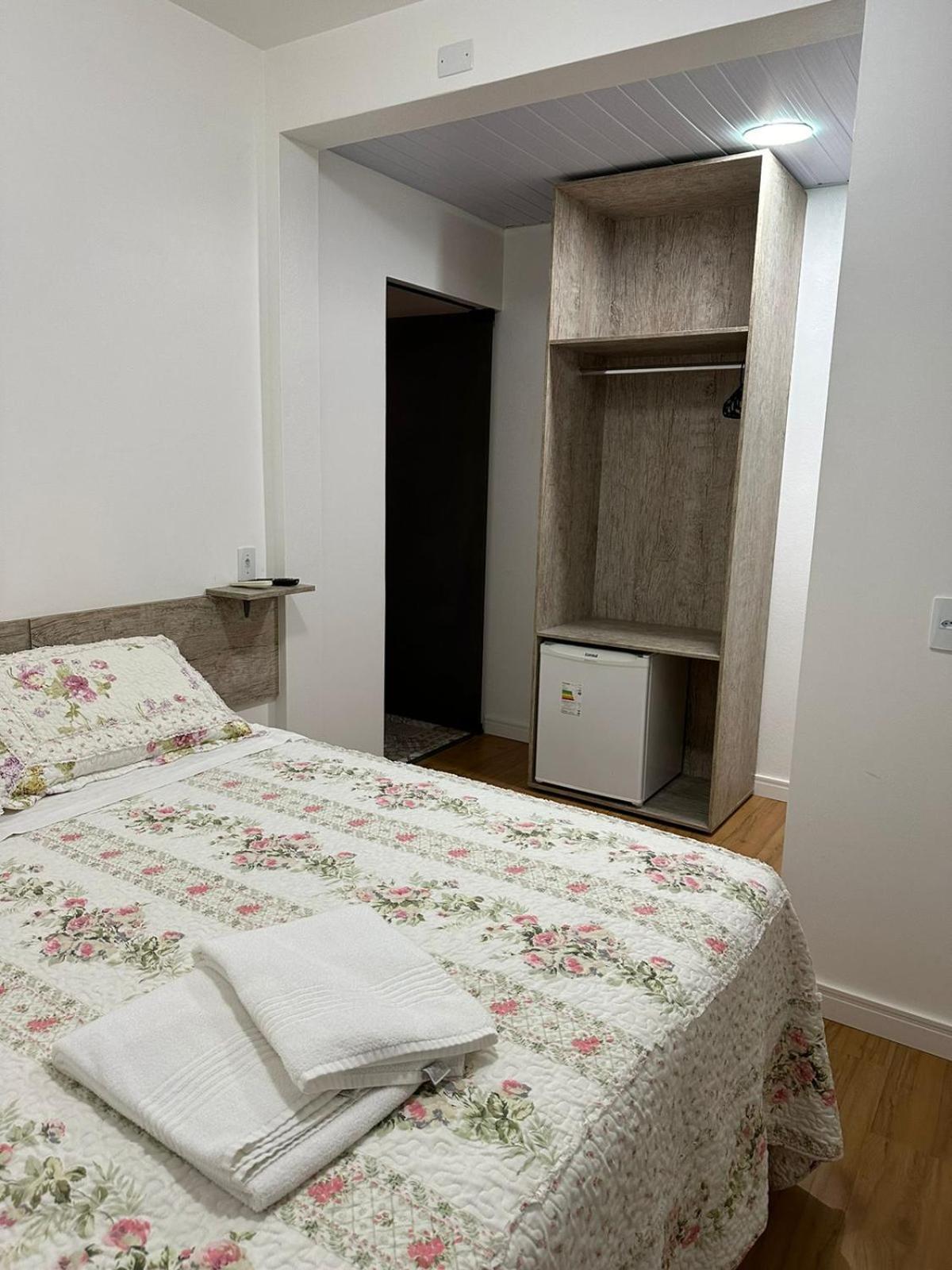 בלומנאו Hotel Vila Germanica מראה חיצוני תמונה