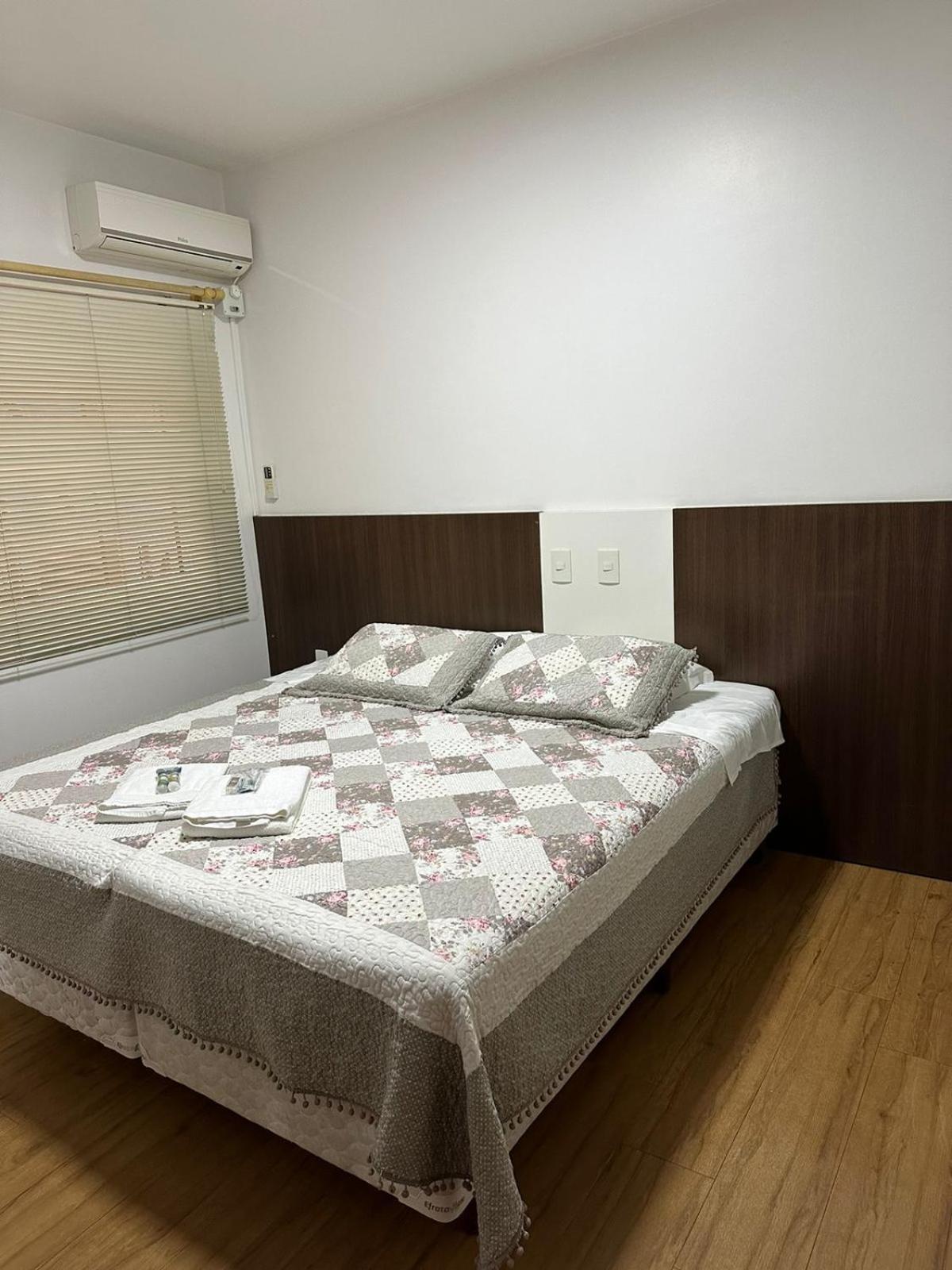 בלומנאו Hotel Vila Germanica מראה חיצוני תמונה